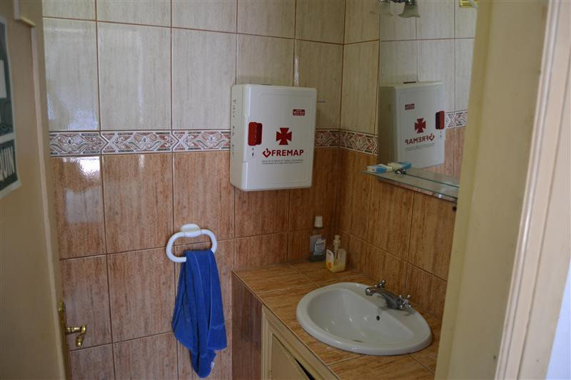 Commercial unit for sale in Calahonda Costa Del Sol, Málaga, Spain