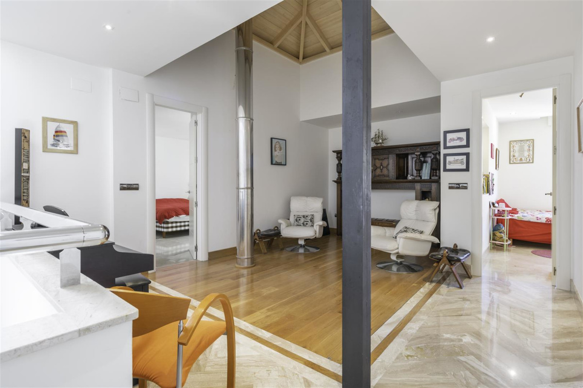 Se vende Villa - Chalet de 3 dormitorios en Costa Del Sol, Málaga, España