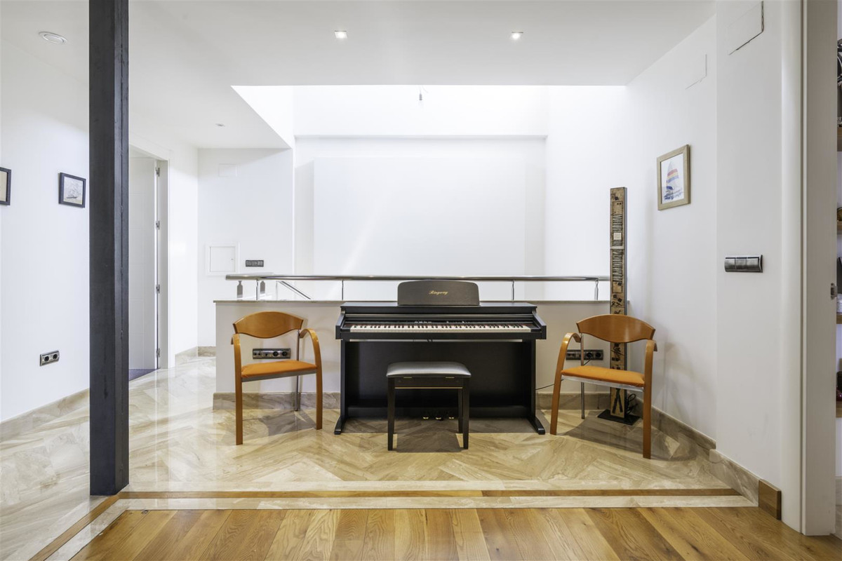 Se vende Villa - Chalet de 3 dormitorios en Costa Del Sol, Málaga, España