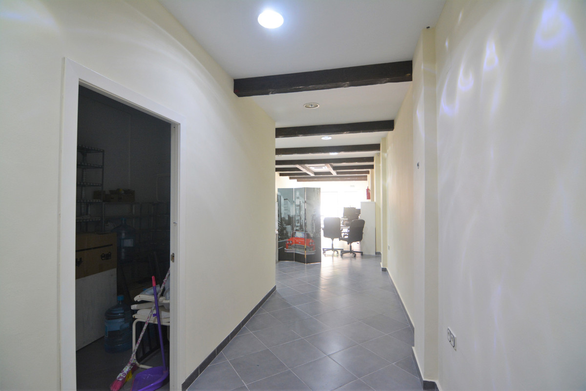 Se vende Local comercial  en Costa Del Sol, Málaga, España