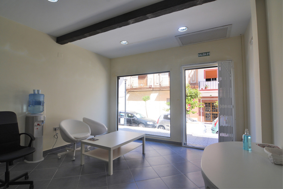 Se vende Local comercial  en Costa Del Sol, Málaga, España