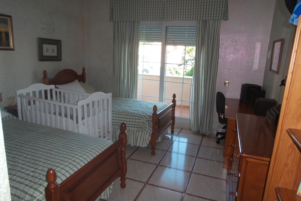Se vende Villa - Chalet de 5 dormitorios en Costa Del Sol, Málaga, España