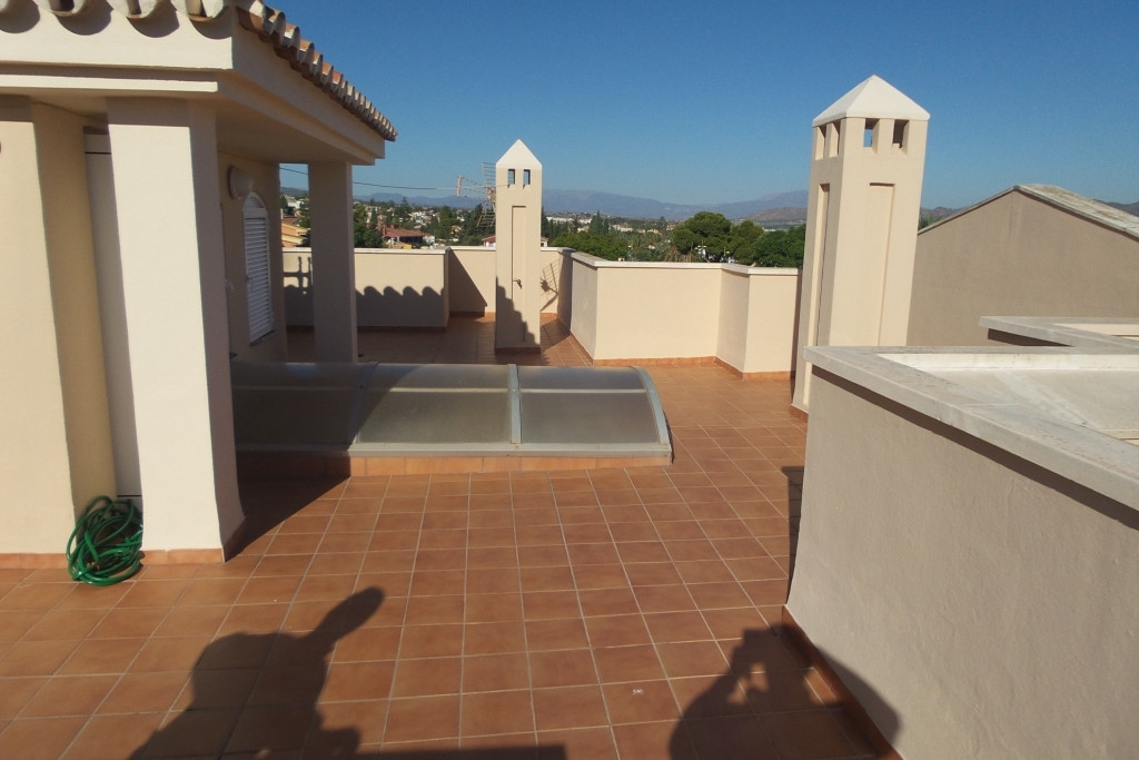 Se vende Villa - Chalet de 5 dormitorios en Costa Del Sol, Málaga, España