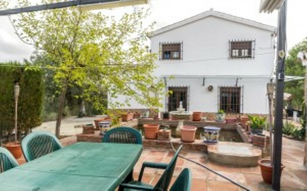 5 Bed Townhouse for sale in Alora Costa Del Sol, Málaga, Spain
