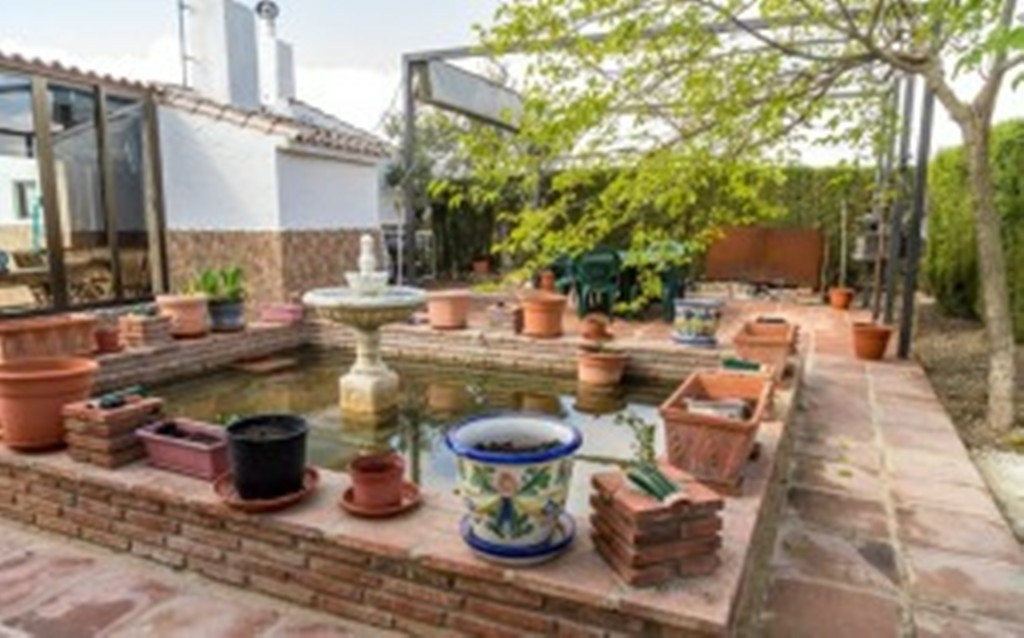 5 Bed Townhouse for sale in Alora Costa Del Sol, Málaga, Spain