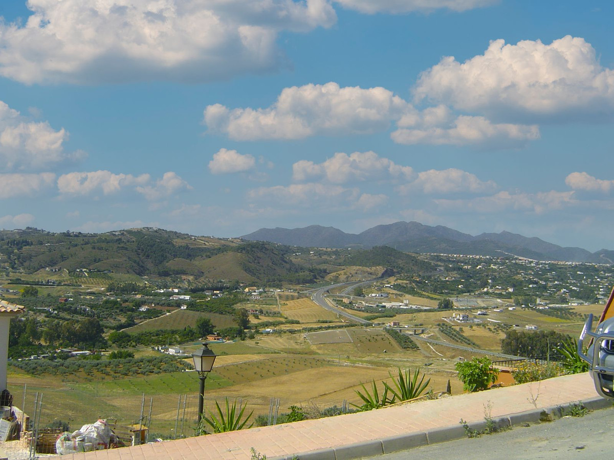 Se vende Terreno Rustico  en Costa Del Sol, Málaga, España