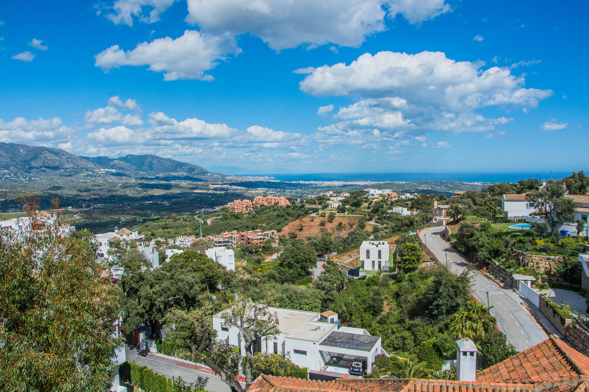 Se vende Terreno Urbano  en Costa Del Sol, Málaga, España