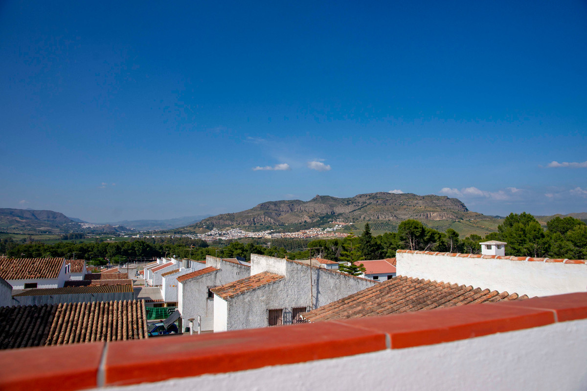 7 Bed Commercial unit for sale in Pizarra Costa Del Sol, Málaga, Spain