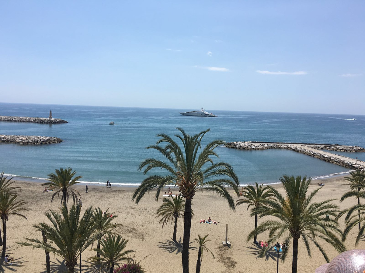 Se vende Ático de 8 dormitorios en Costa Del Sol, Málaga, España