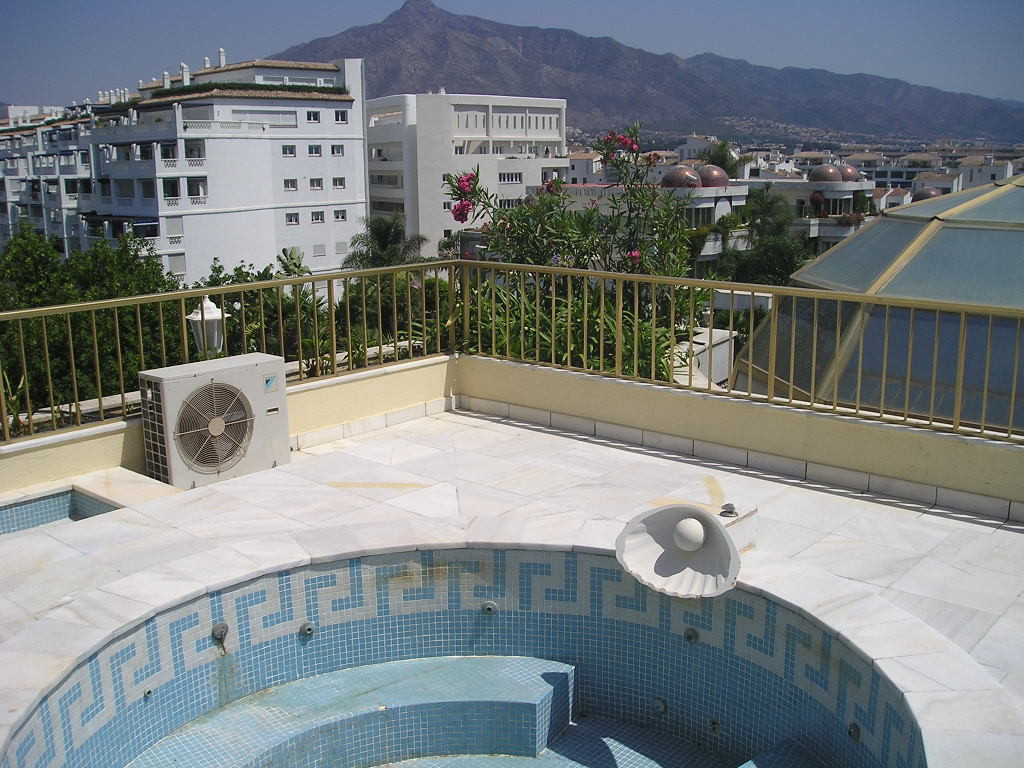 Se vende Ático de 8 dormitorios en Costa Del Sol, Málaga, España