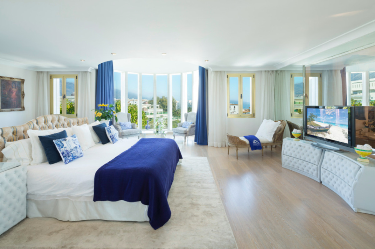 Se vende Ático de 8 dormitorios en Costa Del Sol, Málaga, España