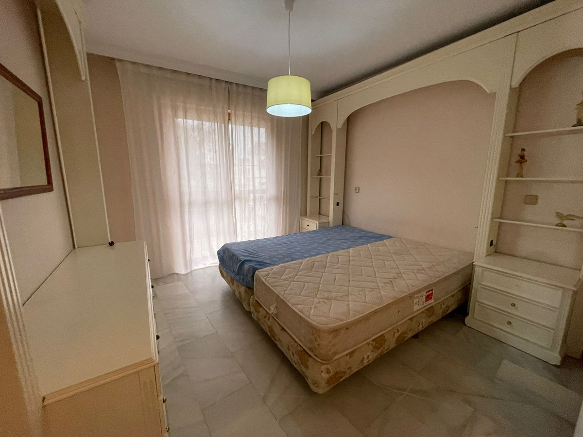 5 Bed Townhouse for sale in Estepona Costa Del Sol, Málaga, Spain
