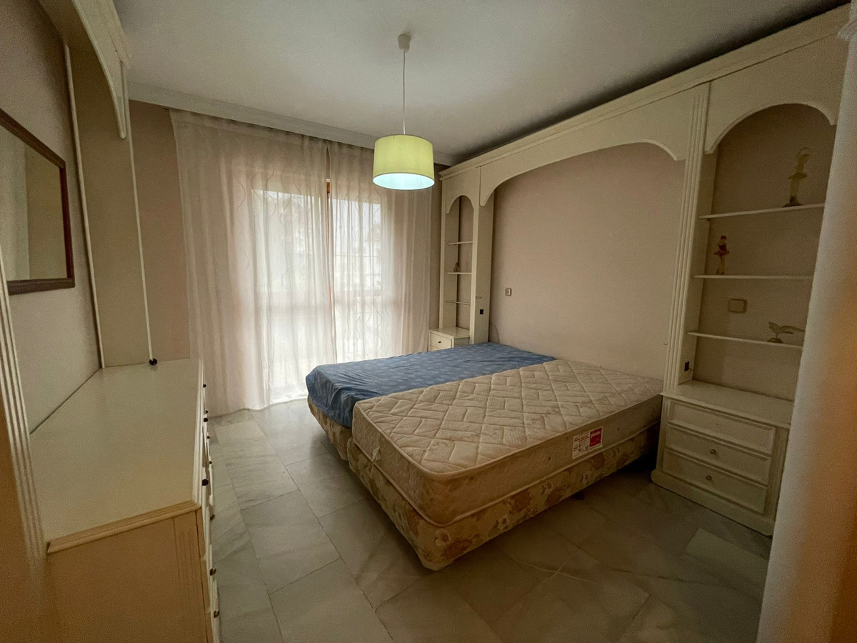 5 Bed Townhouse for sale in Estepona Costa Del Sol, Málaga, Spain