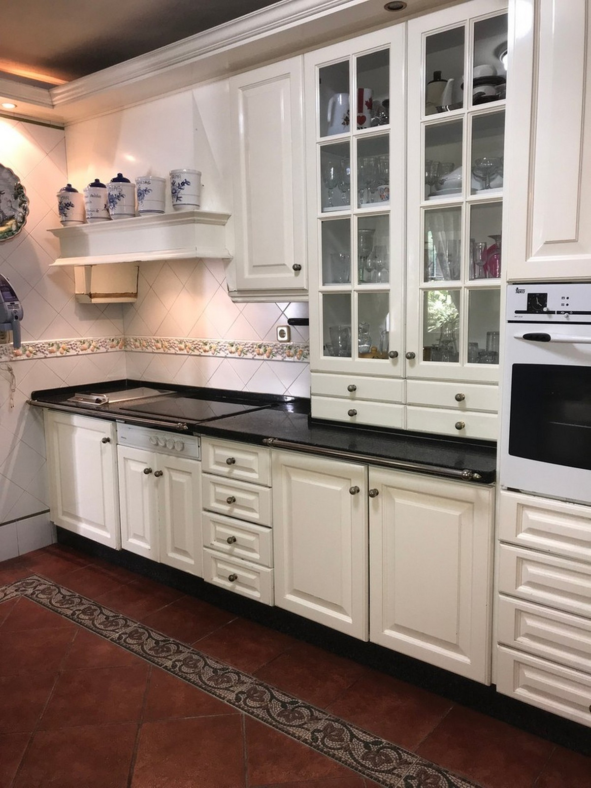 5 Bed Townhouse for sale in Estepona Costa Del Sol, Málaga, Spain