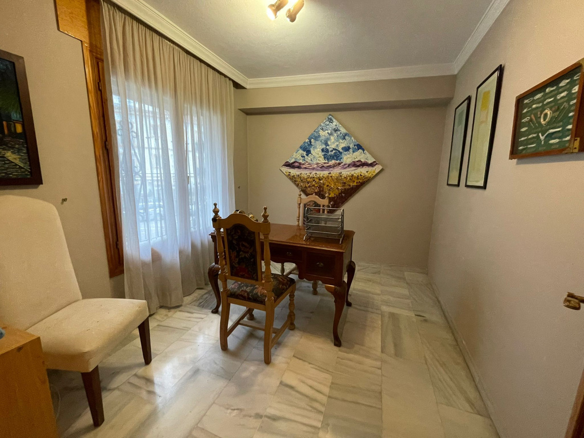 5 Bed Townhouse for sale in Estepona Costa Del Sol, Málaga, Spain