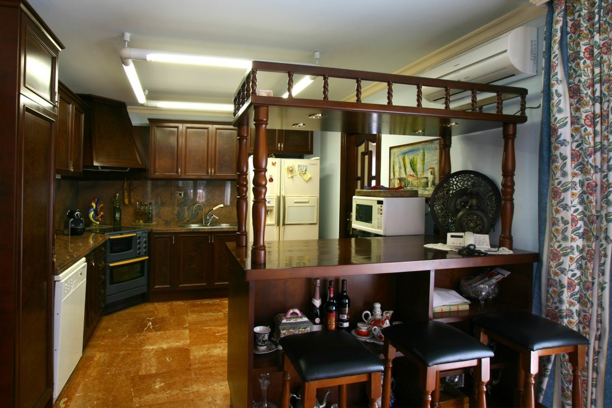 5 Bed Townhouse for sale in Málaga Costa Del Sol, Málaga, Spain