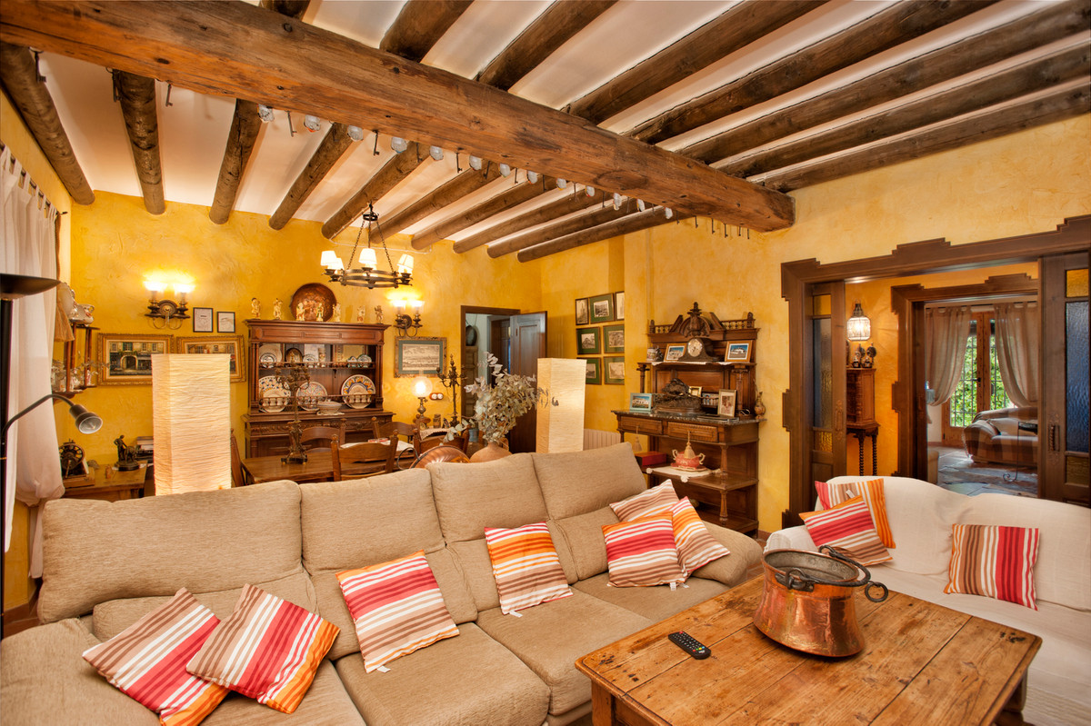 Se vende Finca - Cortijo de 6 dormitorios en Costa Del Sol, Málaga, España
