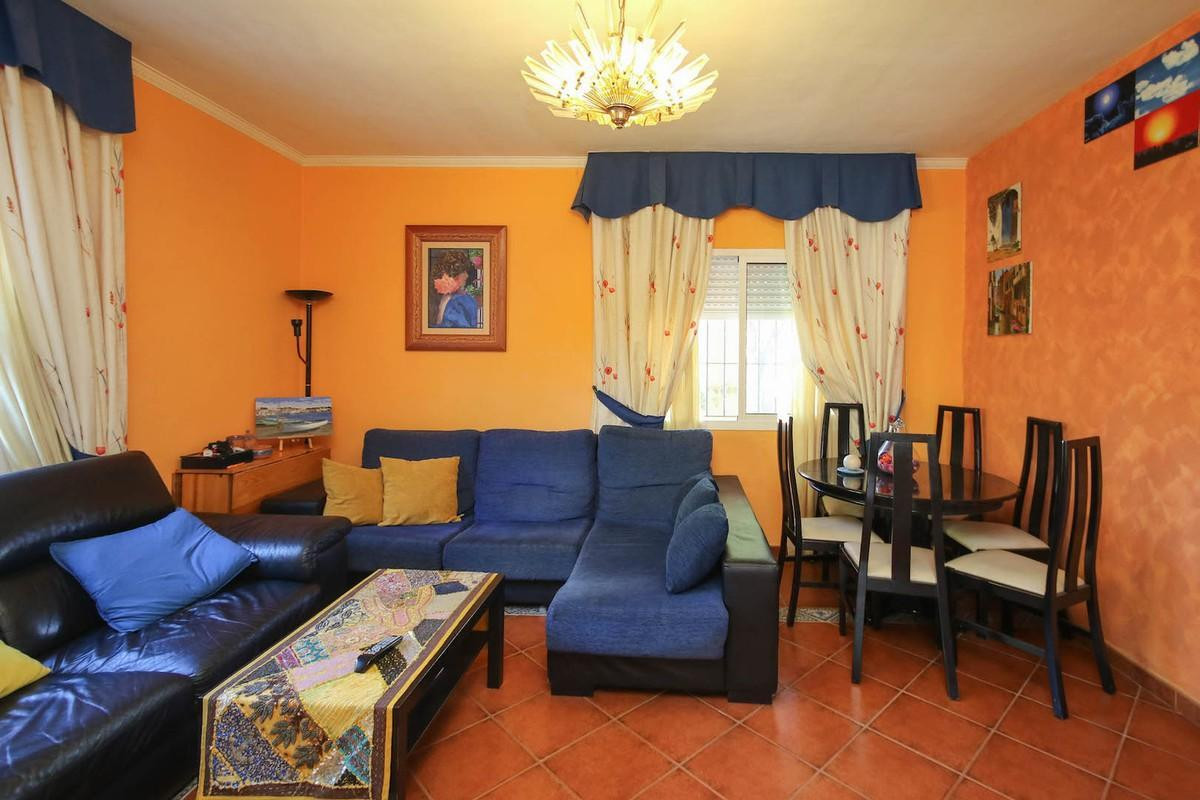 Se vende Villa - Chalet de 5 dormitorios en Costa Del Sol, Málaga, España