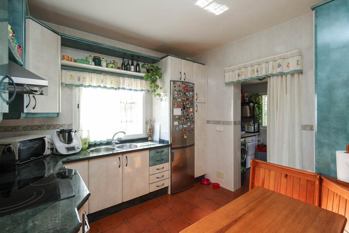 Se vende Villa - Chalet de 5 dormitorios en Costa Del Sol, Málaga, España