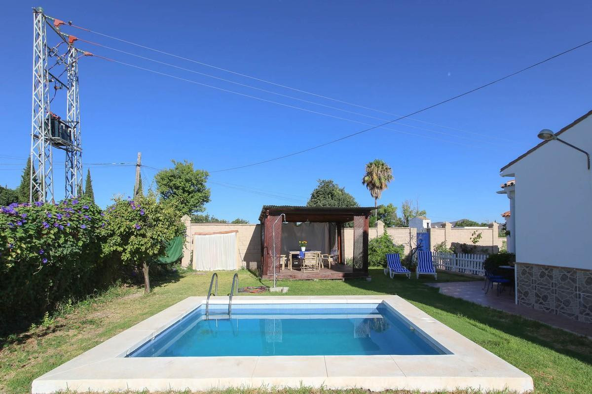 Se vende Villa - Chalet de 5 dormitorios en Costa Del Sol, Málaga, España
