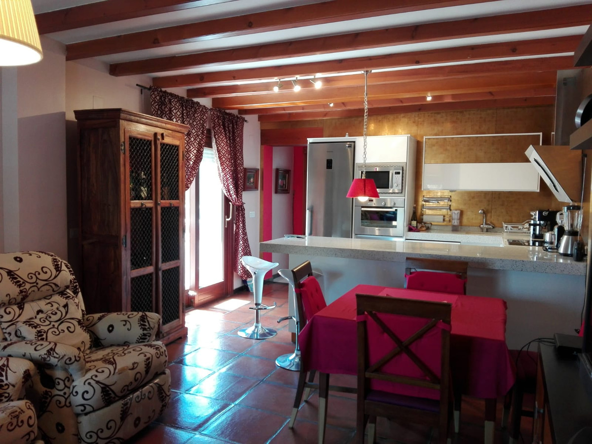 2 Bed Apartment for sale in San Luis De Sabinillas Costa Del Sol, Málaga, Spain