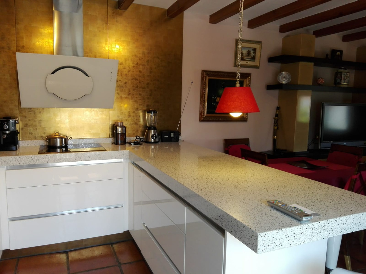 2 Bed Apartment for sale in San Luis De Sabinillas Costa Del Sol, Málaga, Spain