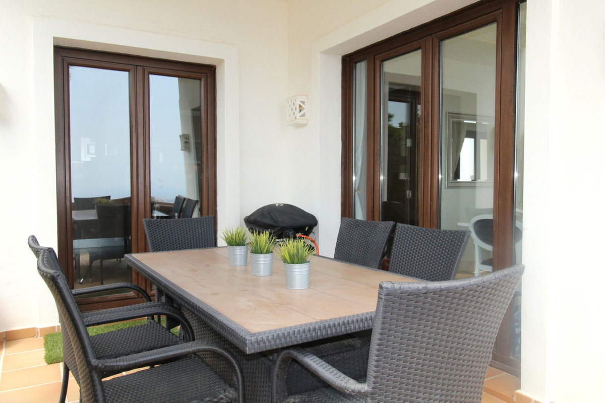 Se vende Villa - Chalet de 5 dormitorios en Costa Del Sol, Málaga, España