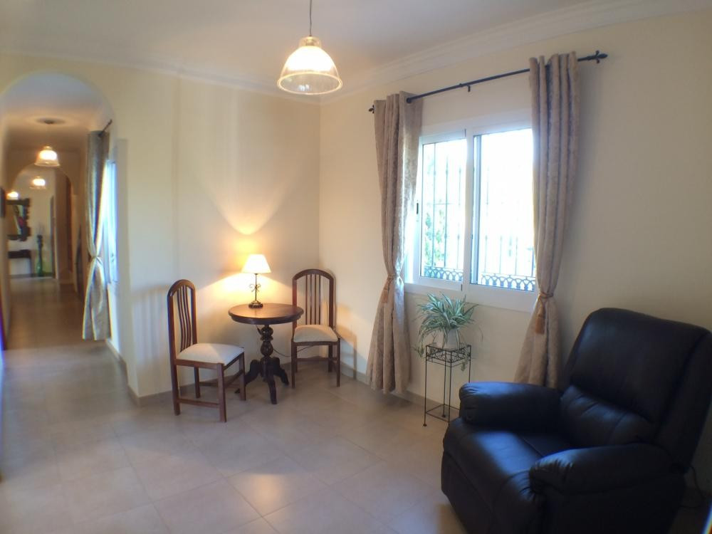 5 Bed Townhouse for sale in Frigiliana Costa Del Sol East, Málaga, Spain