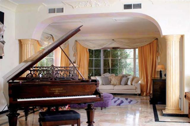 Se vende Villa - Chalet de 8 dormitorios en Costa Del Sol, Málaga, España