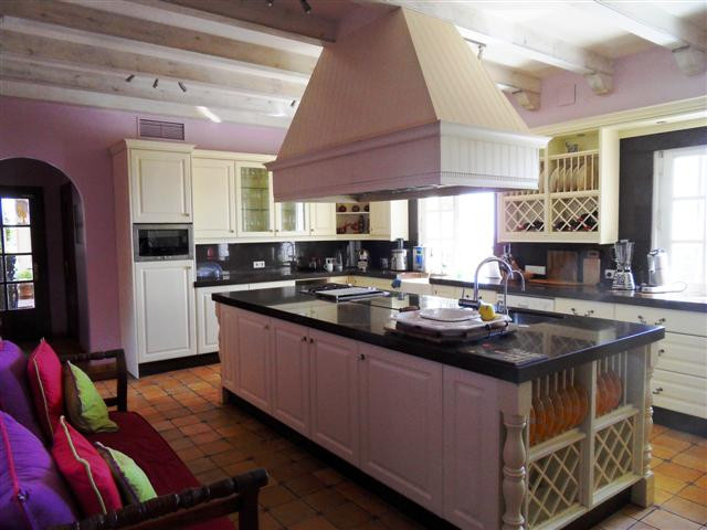 Se vende Villa - Chalet de 8 dormitorios en Costa Del Sol, Málaga, España