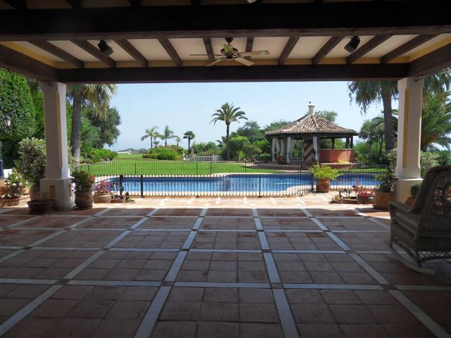 Se vende Villa - Chalet de 8 dormitorios en Costa Del Sol, Málaga, España