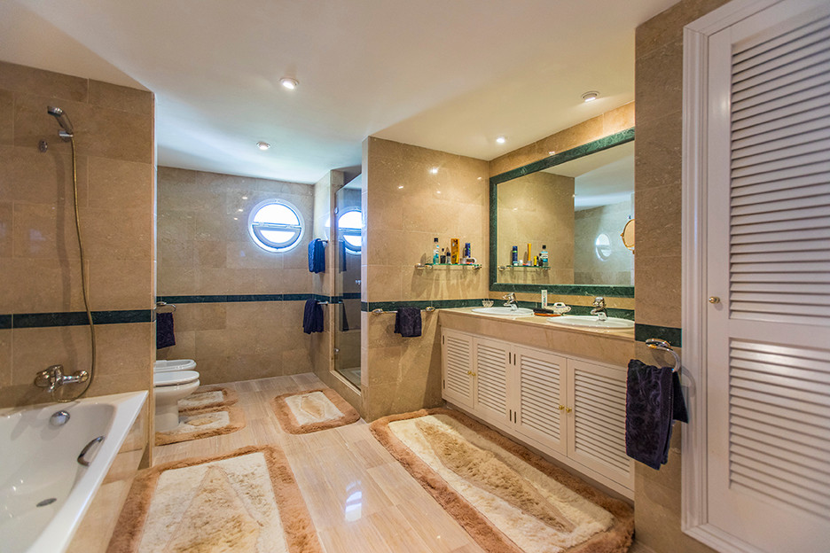 Se vende Ático de 3 dormitorios en Costa Del Sol, Málaga, España