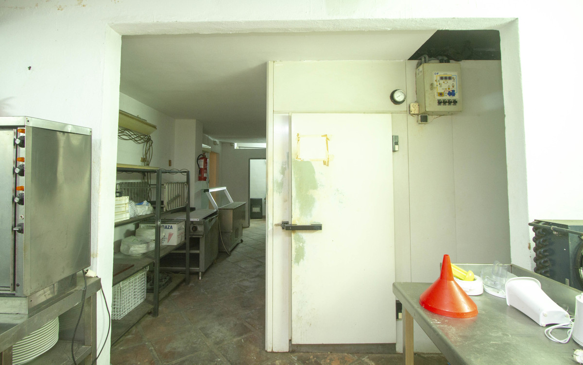 Se vende Restaurante  en Costa Del Sol, Málaga, España