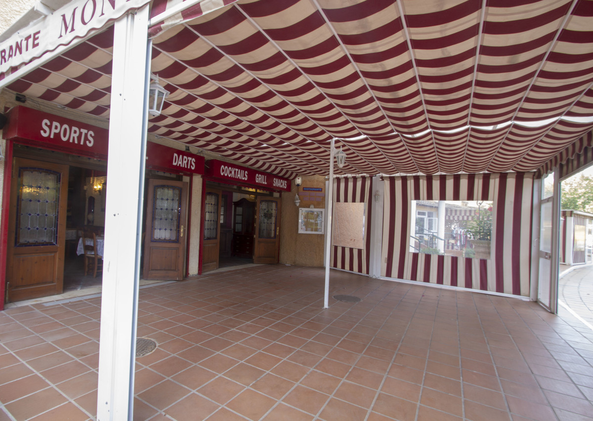 Se vende Restaurante  en Costa Del Sol, Málaga, España