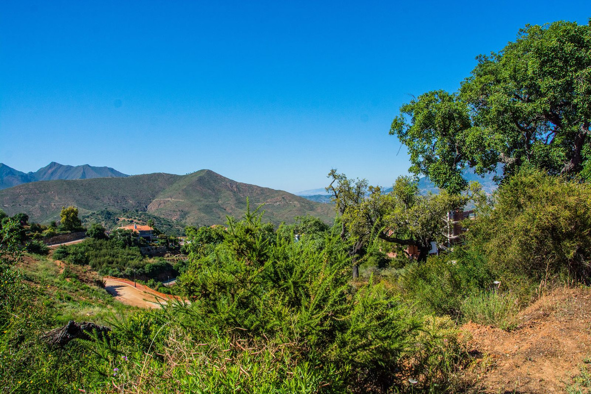 Se vende Terreno Urbano  en Costa Del Sol, Málaga, España