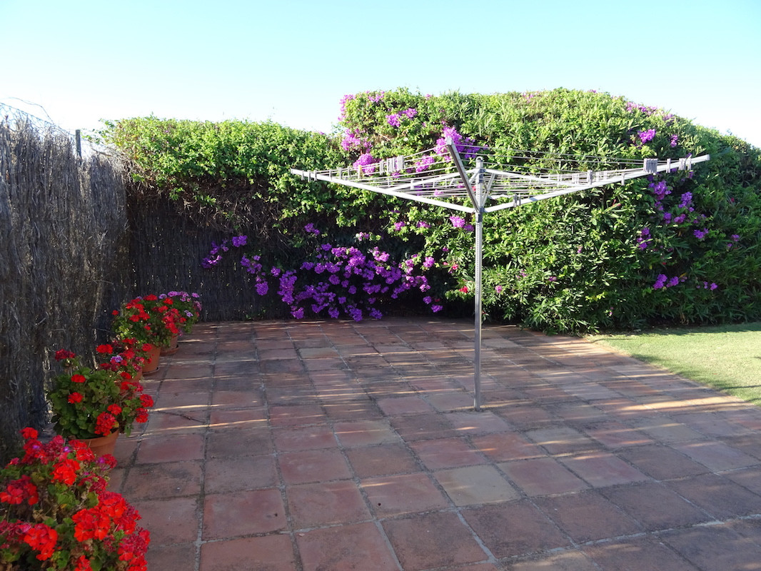 Se vende Villa - Chalet de 4 dormitorios en Costa Del Sol, Cadiz, España