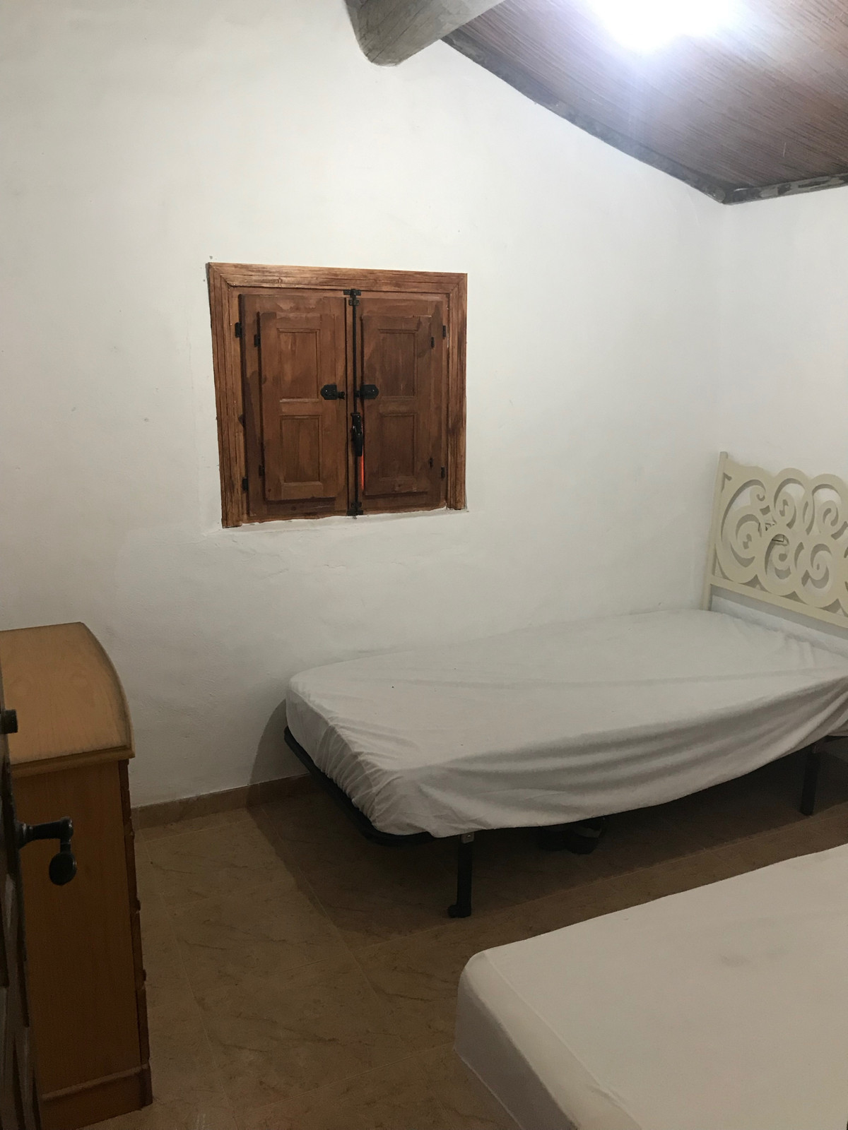 Se vende Finca - Cortijo de 2 dormitorios en Costa Del Sol East, Málaga, España