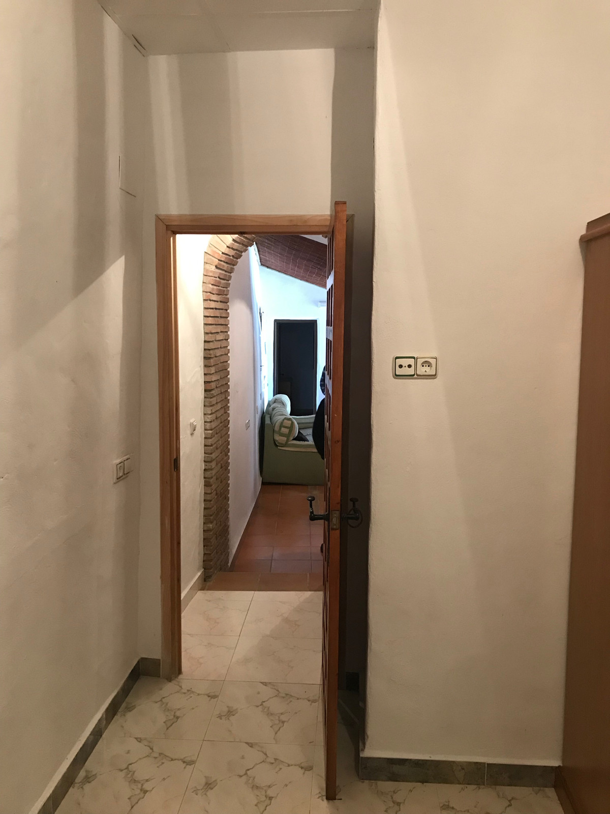 Se vende Finca - Cortijo de 2 dormitorios en Costa Del Sol East, Málaga, España