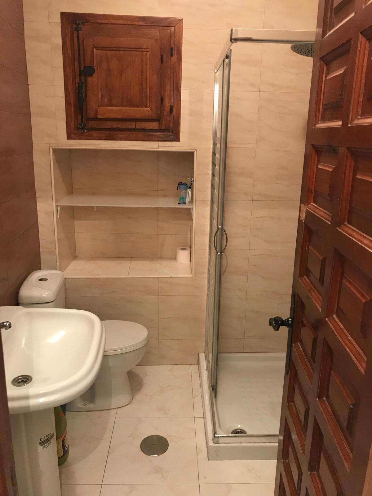 Se vende Finca - Cortijo de 2 dormitorios en Costa Del Sol East, Málaga, España