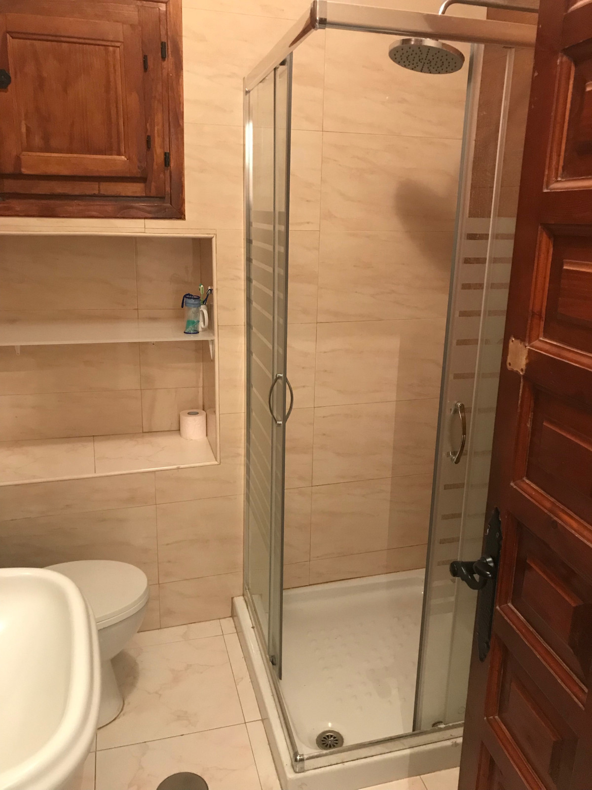 Se vende Finca - Cortijo de 2 dormitorios en Costa Del Sol East, Málaga, España