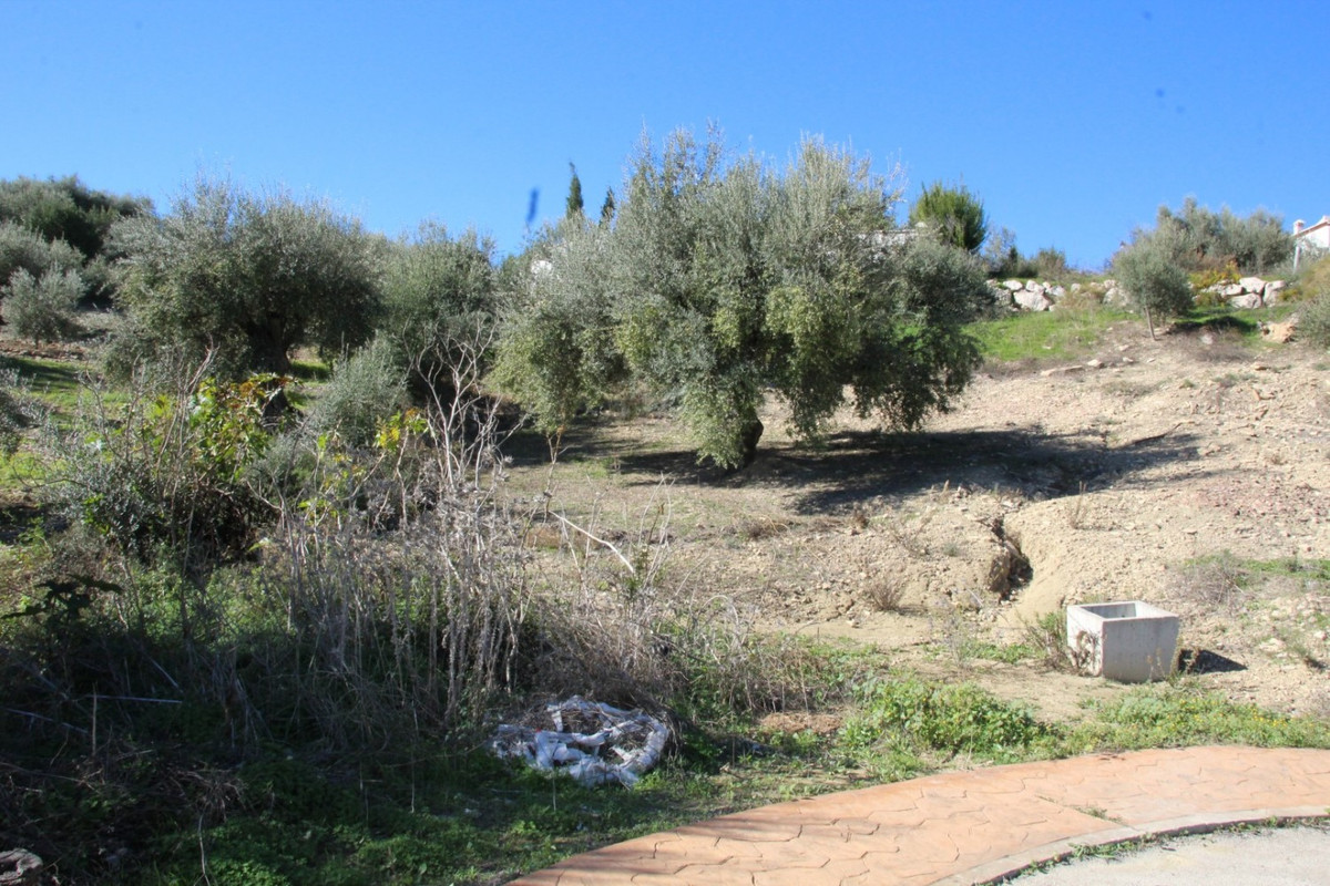 Se vende Terreno Urbano de 1 dormitorios en Costa Del Sol East, Málaga, España