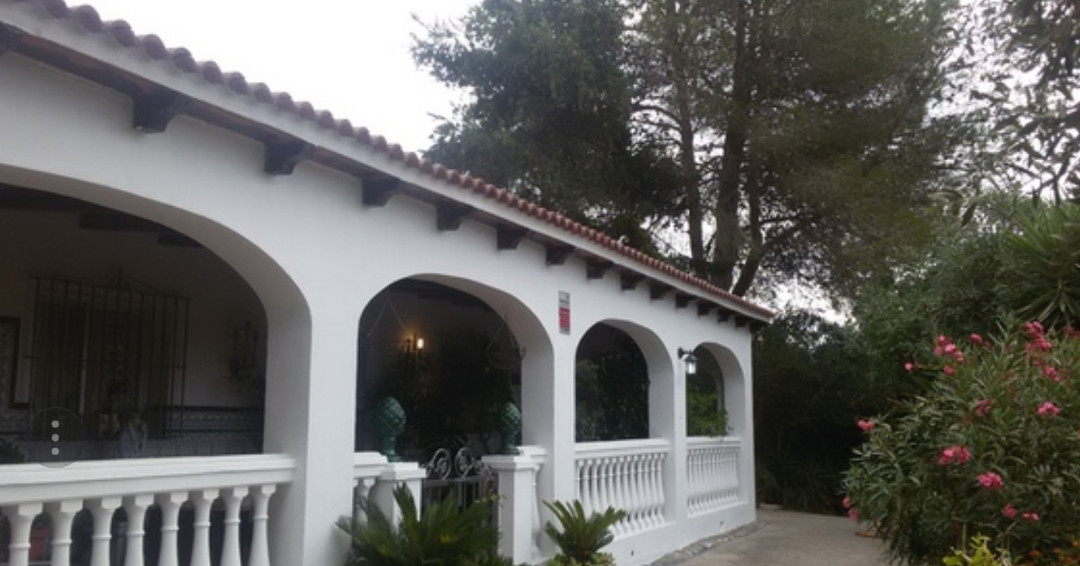 Se vende Finca - Cortijo de 3 dormitorios en Costa Del Sol, Cadiz, España