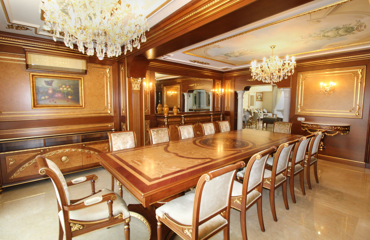 Se vende Villa - Chalet de 8 dormitorios en Costa Del Sol, Málaga, España
