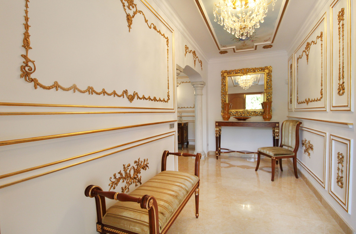 Se vende Villa - Chalet de 8 dormitorios en Costa Del Sol, Málaga, España