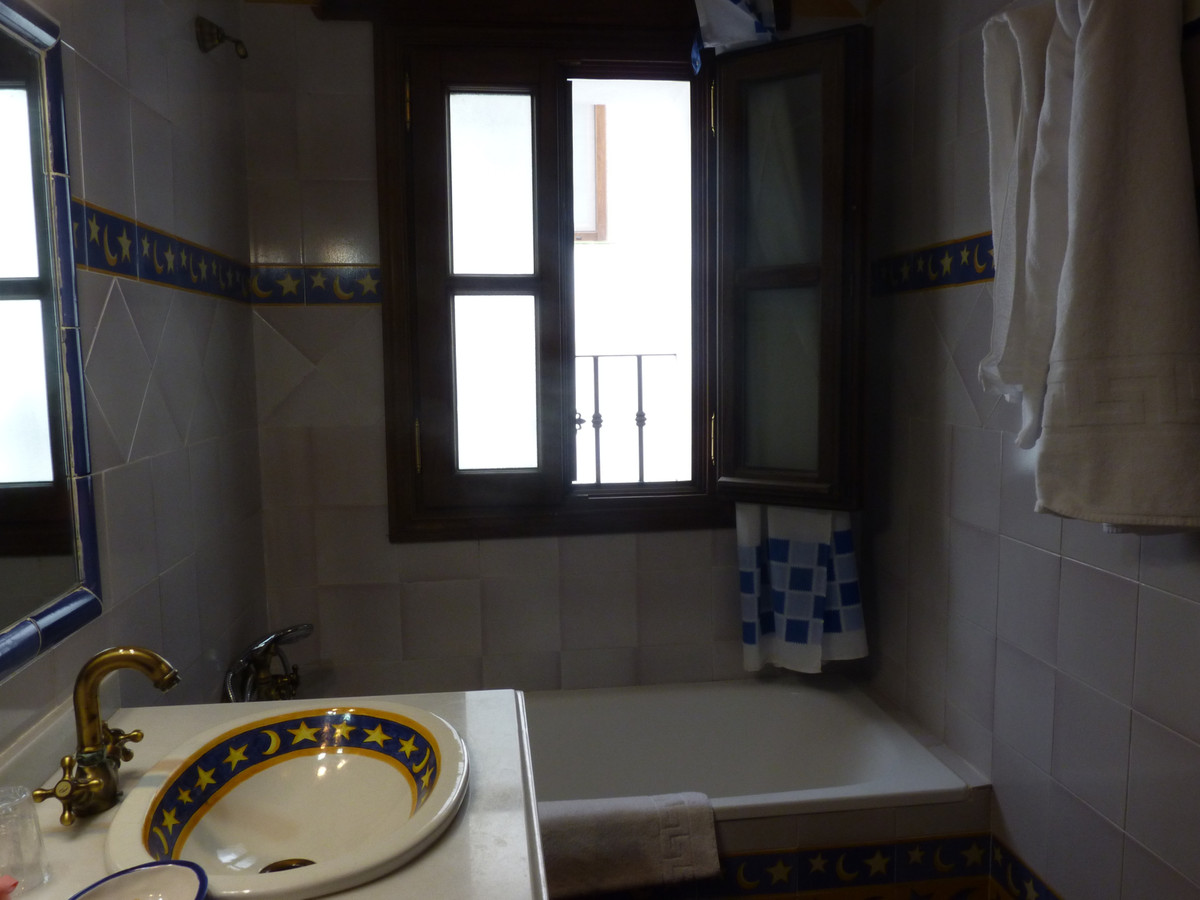Se vende Hotel de 17 dormitorios en Costa Del Sol, Málaga, España