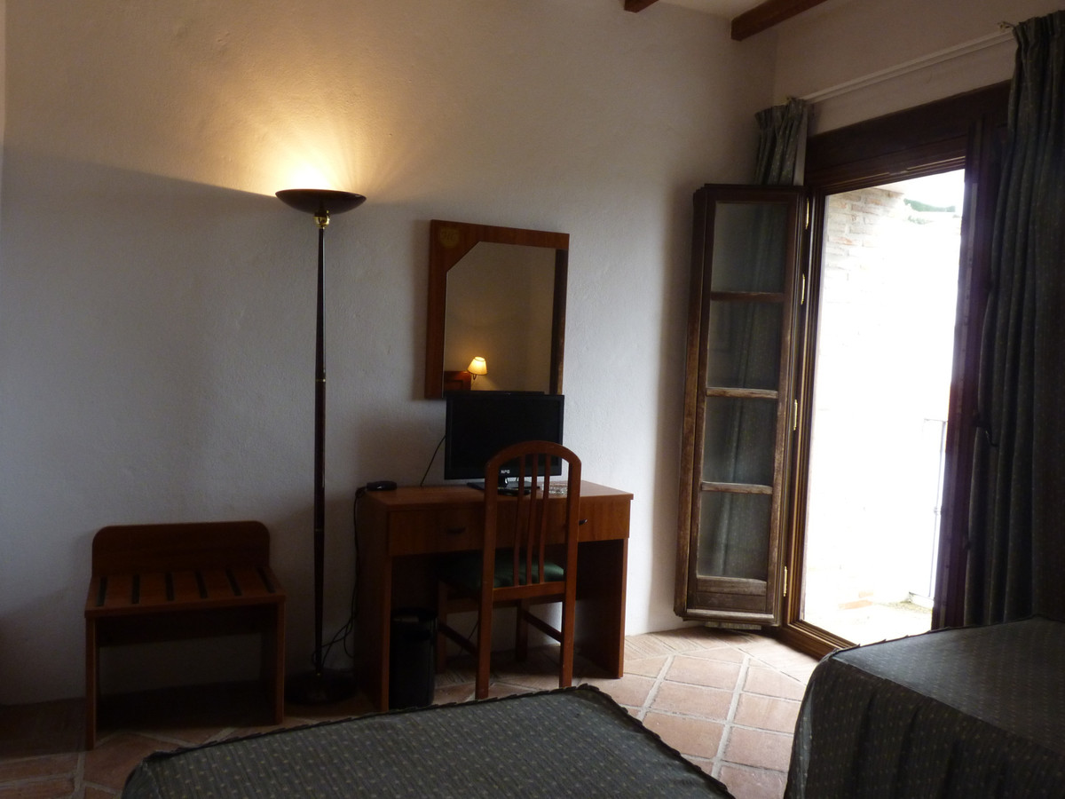 Se vende Hotel de 17 dormitorios en Costa Del Sol, Málaga, España