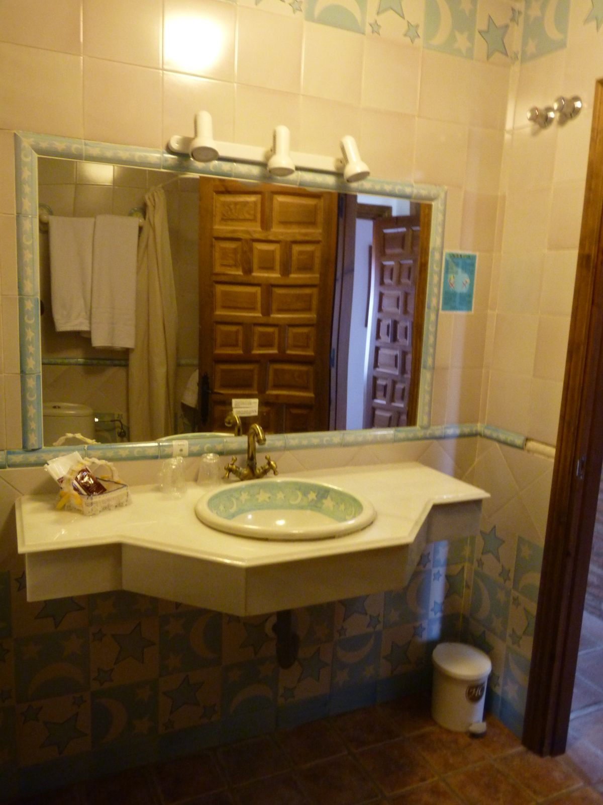 Se vende Hotel de 17 dormitorios en Costa Del Sol, Málaga, España