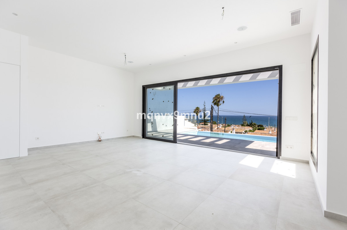 3 Bed Townhouse for sale in El Chaparral Costa Del Sol, Málaga, Spain