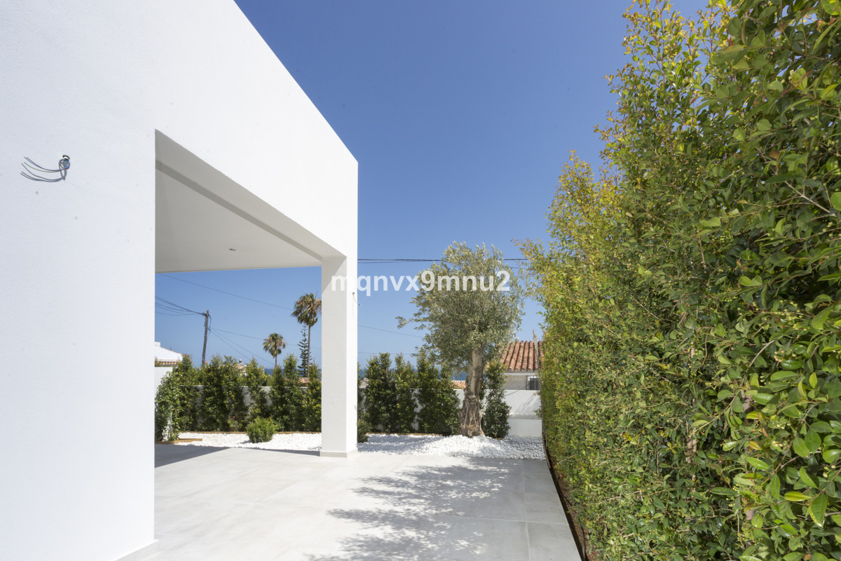 3 Bed Townhouse for sale in El Chaparral Costa Del Sol, Málaga, Spain
