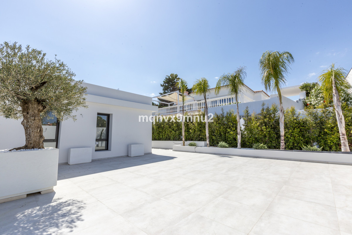 3 Bed Townhouse for sale in El Chaparral Costa Del Sol, Málaga, Spain